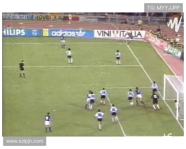 全球知名娱乐足球明星盘点及其在场外的精彩生活与成就